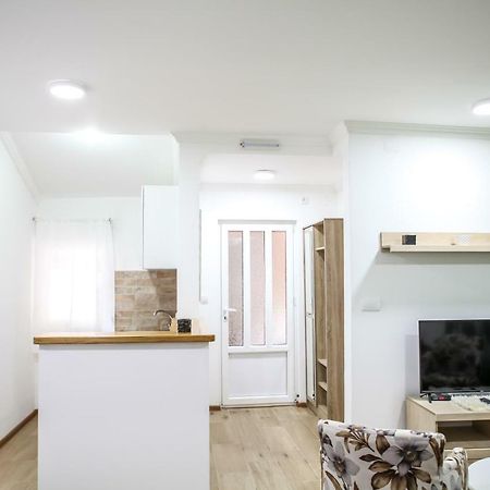 Apartman Kaca Cetinje Kültér fotó